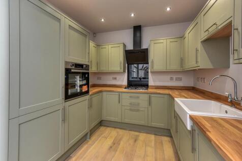 100 Jeffcock Road-Kitchen (3).jpg