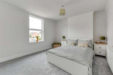 100 Jeffcock Road-Bedroom 1.jpg
