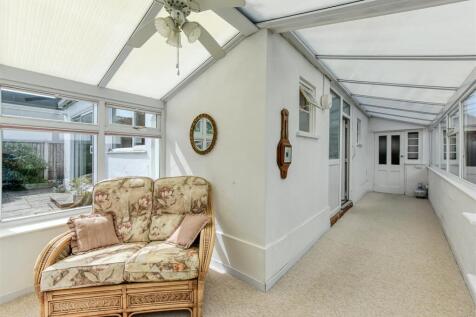 43 Woodthorne Road-conservatory2.jpg