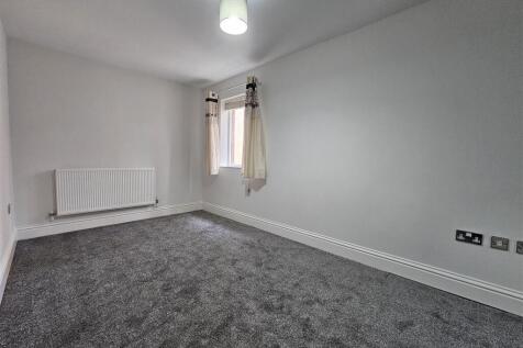 Master Bedroom 1