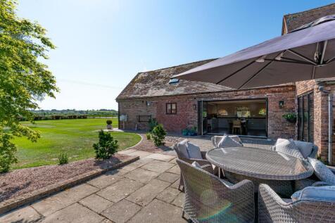 Dingle Cottage-external-21.jpg