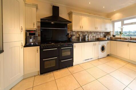 35 Sabrina Road 3