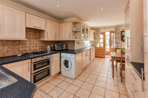 4 Shop Lane-kitchen1.jpg