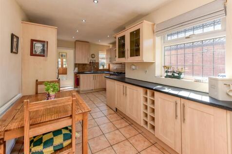 4 Shop Lane-kitchen2.jpg