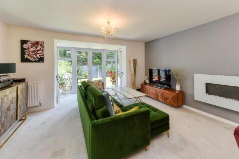 59 Henry Fowler Drive-15.jpg