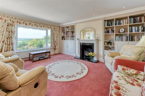 Fernfields-sitting room.jpg