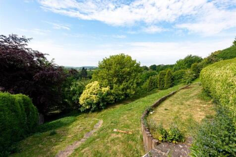 Fernfields-external-03.jpg