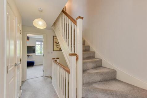 61 Henry Fowler Drive-landing2.jpg