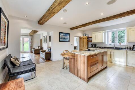Stockton House-kitchen2.jpg