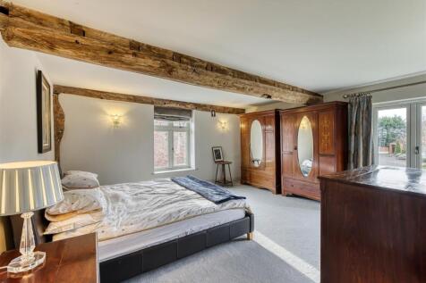 Stockton House-bed2a.jpg