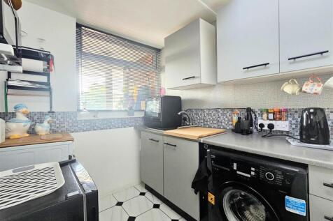 10a Windmill Bank 3