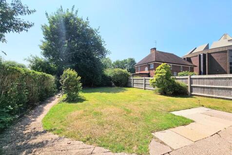 171 Coalway Road 2