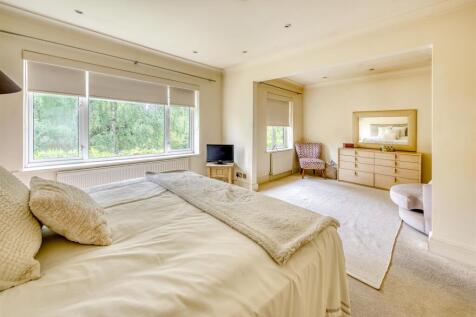 58 Perton Road-bed1ab.jpg
