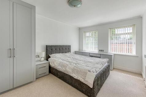 1 Ash Hill-bed4.jpg