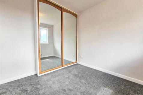 43 Stephenson Drive 6