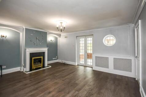 26 Brook Road-Living Room.jpg