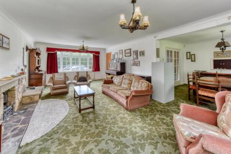7a Quail Green-lounge3.jpg