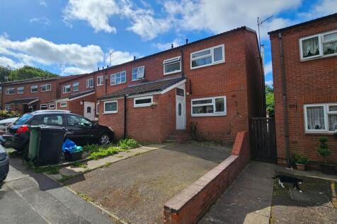 40 Lauder Close - external.JPG