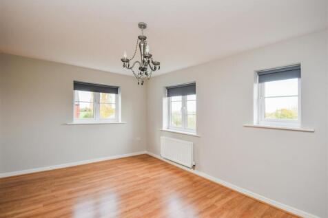 51 Deaconsfield - Bedroom.jpg