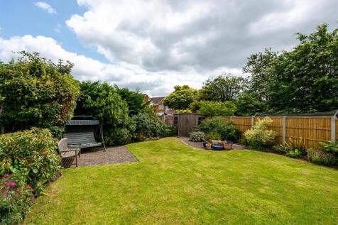 16 Rudge Road-garden2.jpg