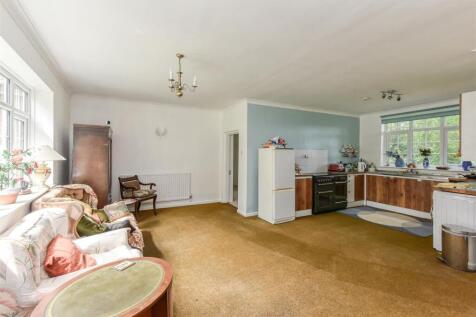 Wergs Hall Gardens-JUN25-kitchen1.jpg