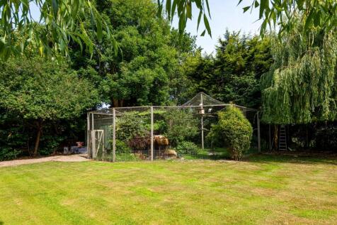Ashfield House-garden3.jpg
