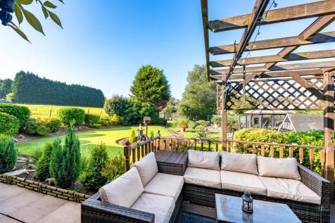 Barn End-gdn2.jpg