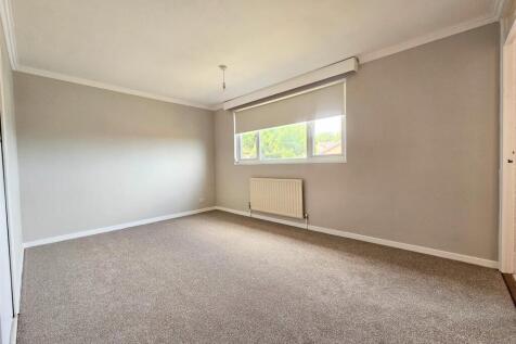 4 Woodfield Heights 7