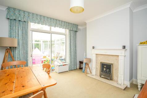 46 Codsall Road (25).jpg