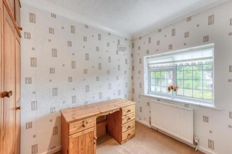 49 Sabrina Road-bed5.jpg