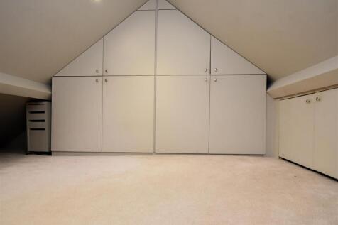 6 Codsall Road-18.jpg