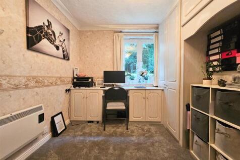 Flat 9, Pendene Court 7