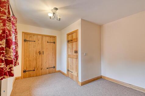 The Stables -09.jpg