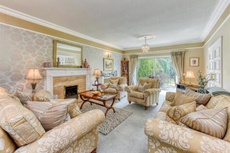 Pine House-lounge1.jpg