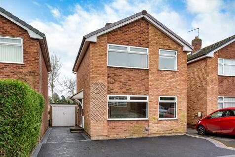 4 Easthall Close-front NOV25.jpg