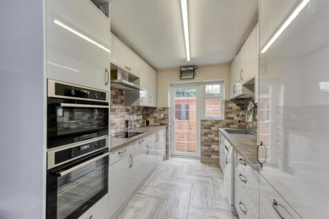 The Cottage-kitchen.jpg