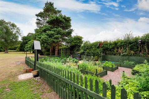 The Cottage-external6.jpg