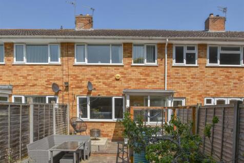 3 Ashfields - Rear.jpg