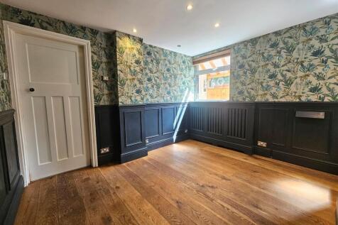 21 Pinfold Grove 6