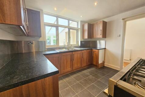 21 Pinfold Grove 3