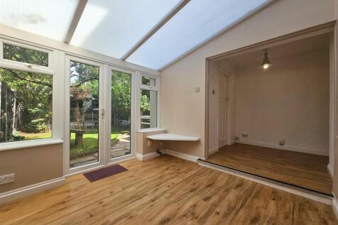 21 Pinfold Grove 16