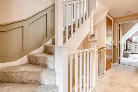 Warwick House-14.jpg
