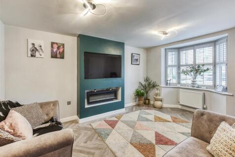 43 Henry Fowler Drive-21.jpg