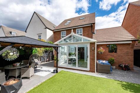 43 Henry Fowler Drive-external-1.jpg
