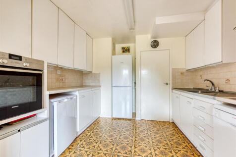 83 Redhouse Road-06.jpg