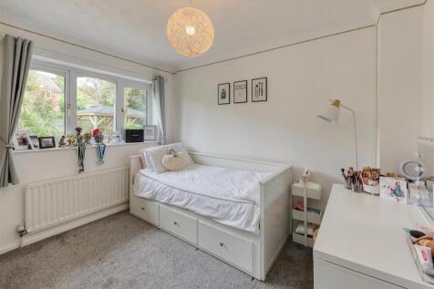 10 Belvide Gardens-03.jpg