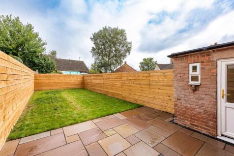 17 Oak Road-external-3.jpg