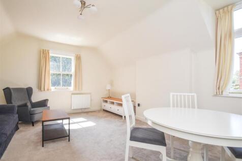 Annexe 22a Stockwell- Living Dining.jpg