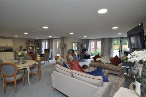 Brindley Gardens communal lounge 2.JPG