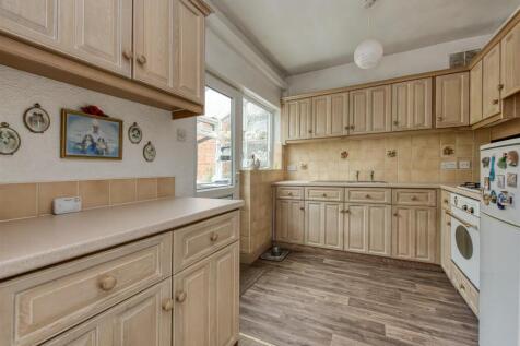 31 Wood Road-internal-01.jpg